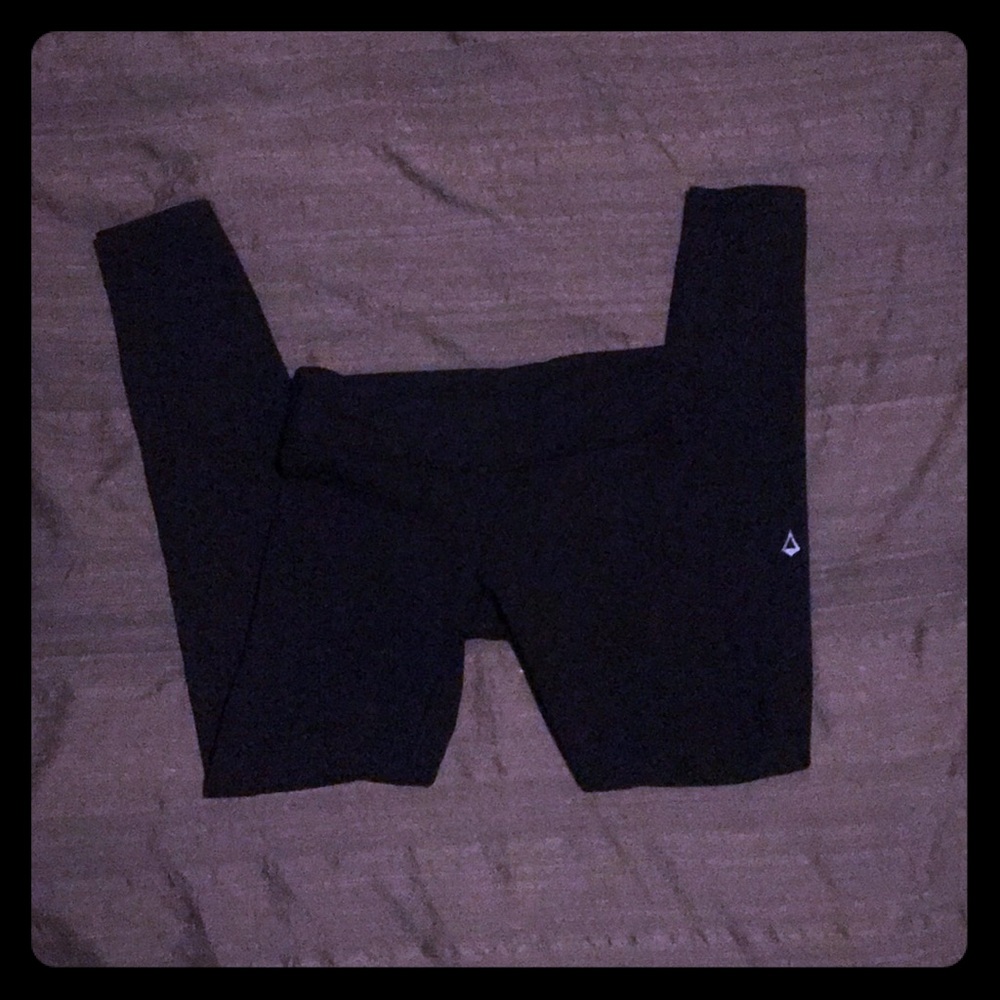 Ivivva black fleece lined leggings